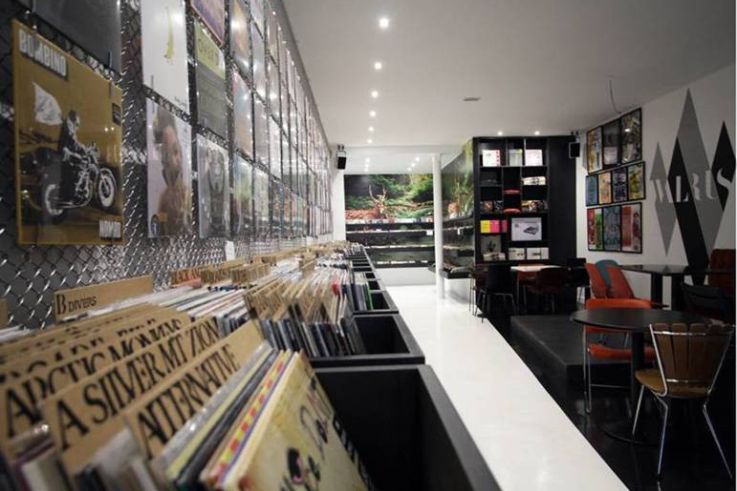 Walrus : le Disquaire Café de Paris