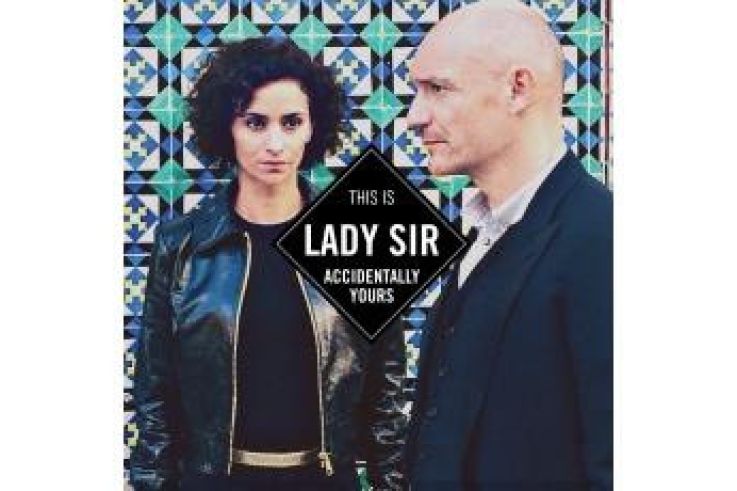 Lady Sir en showcase à la Fnac Des Ternes