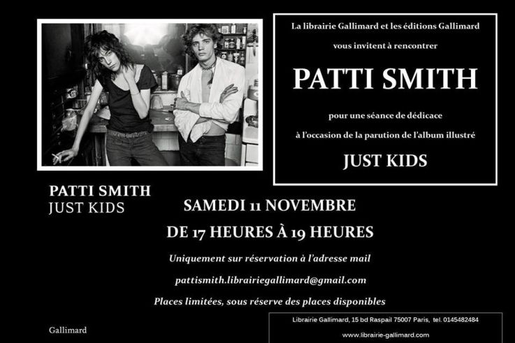 Patti Smith en dédicaces à la librairie Gallimard Paris 