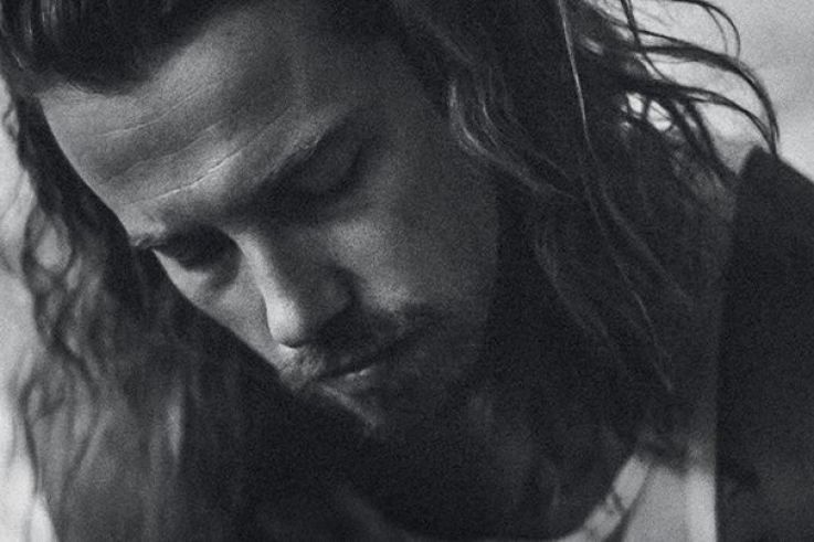 Julien Doré en dédicace à la Fnac Saint Lazare 