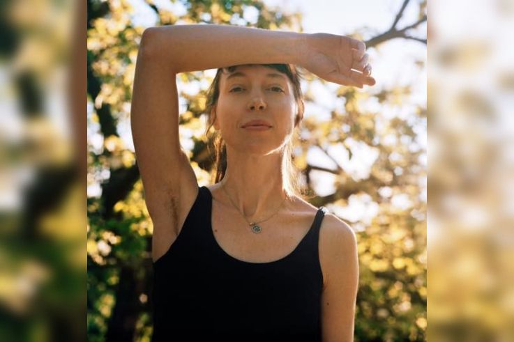Jeanne Cherhal en rencontre et mini concert gratuit à la Fnac Forum des Halles
