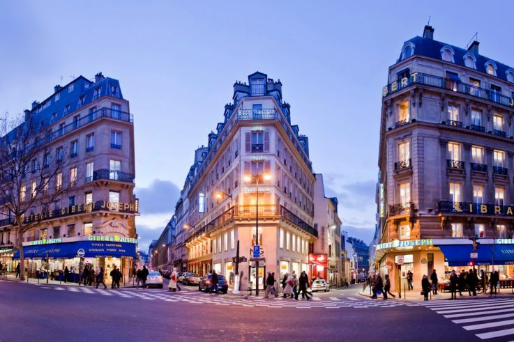 Gibert Joseph : trois librairies du groupe menacées de fermeture en France