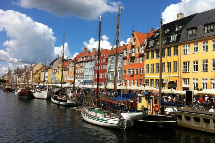 Covid: un "coronapas" numérique bientôt disponible au Danemark pour confirmer son statut immunitaire