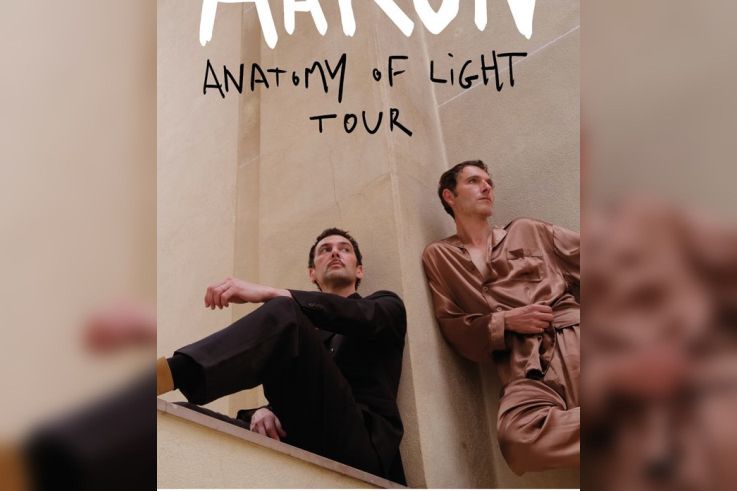 AaRON en concert au Zénith de Paris 