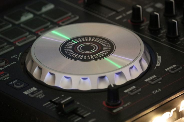 Newtrack : soirée Coliseum à la Rotonde Stalingrad