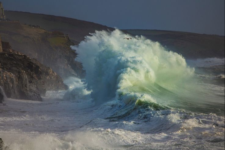 Météo : des vents violents attendus en France avec l'arrivée des tempêtes Dudley et Eunice