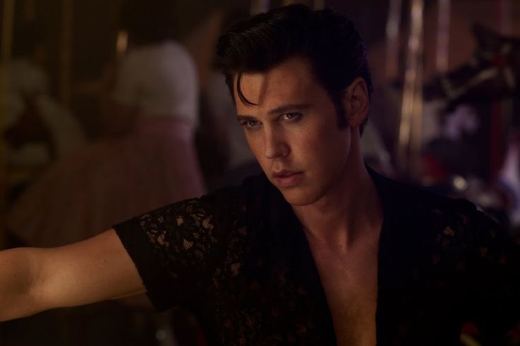 Elvis : le biopic de Baz Luhrmann avec Austin Butler et Tom Hanks : la bande-annonce