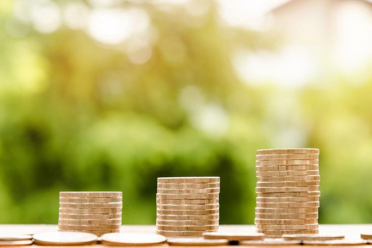 Smic, impôts, listes électorales, bourses étudiantes… ce qui change au 1er mai 2022