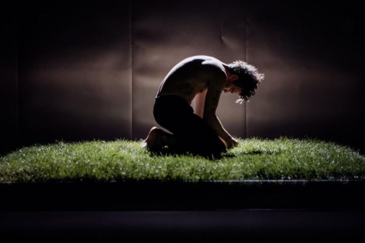 The 1975 en concert au Zénith de Paris en mars 2024