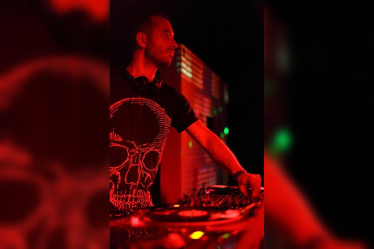 The Freakshow avec Matthias Meyer au Batofar 