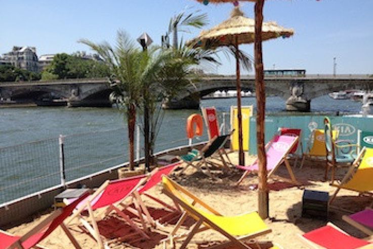 La péniche Kia Cabana : regarder la coupe du monde sur les Quais de Seine !