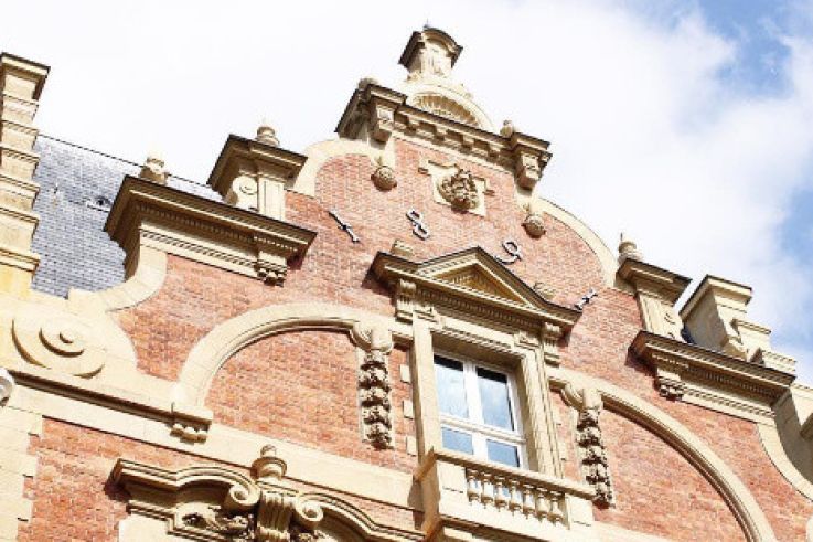 Le Consulat, club éphémère et galerie d'art dans le 9ème arrondissement