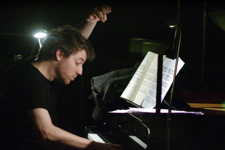 Dans l'atelier de John Cage, le concert au musée du Louvre