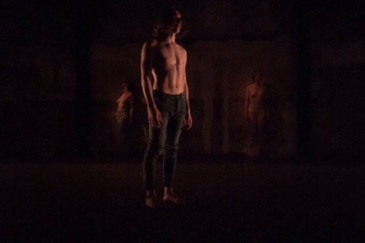 Danse : Nourritures de Marie Perruchet au Tarmac puis au Café de la Danse