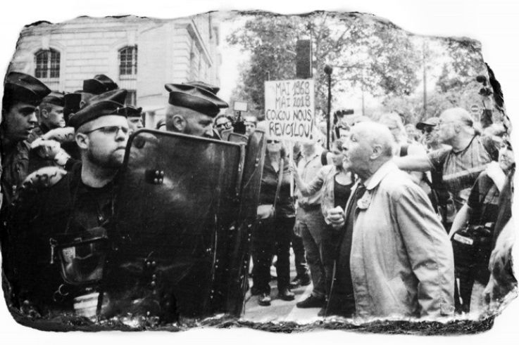 Joue avec le feu, l'exposition de Flavien Moras au Onzième Lieu