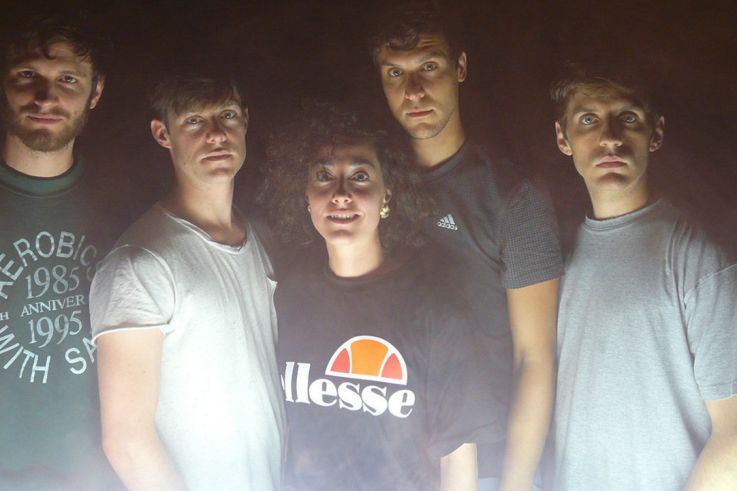 Méduse, nouveau spectacle des Bâtards Dorés au 104