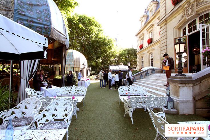 La Terrasse du Saint-James et son Bar à Rosés