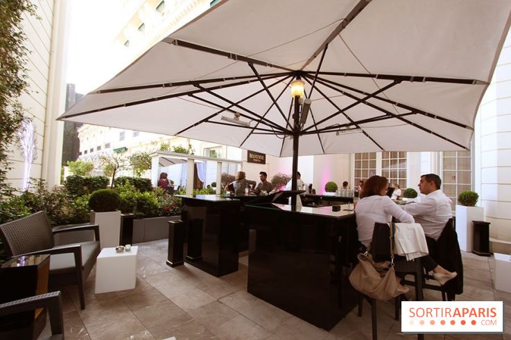 La terrasse d'été du Shangri-La Paris by Belvedere