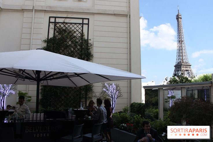 La terrasse d'été du Shangri-La Paris by Belvedere