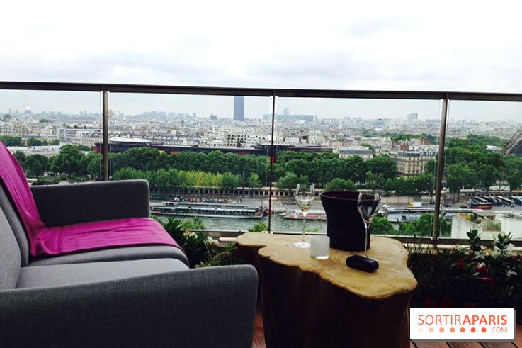 Le Shangri-La Rooftop Lounge