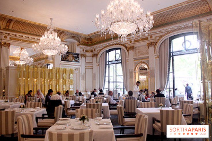 Peninsula : restaurant The Lobby