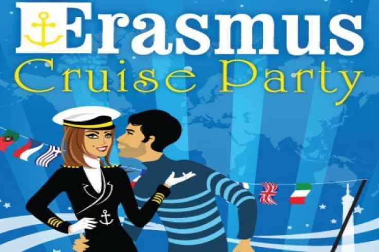 Erasmus International Cruise Party in Paris