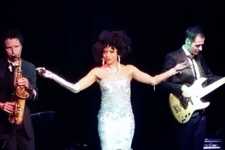 Alive Dinner Show au Palais Maillot