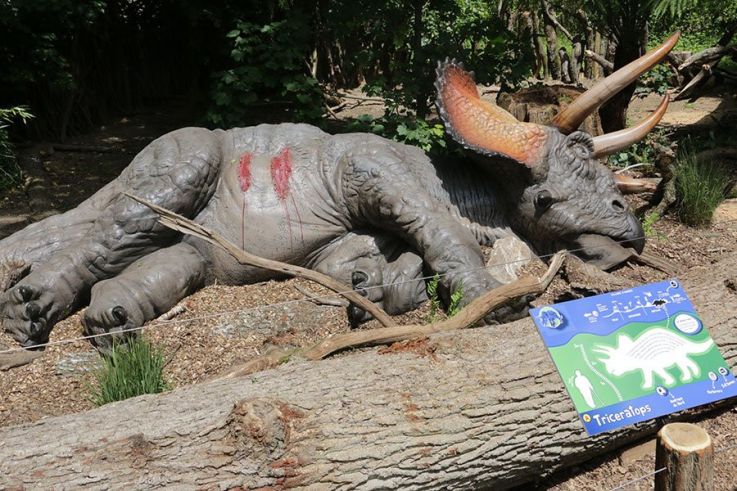 Les Dinosaures investissent le Zoo de Thoiry