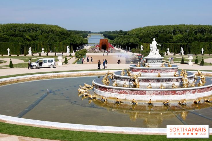 Dirty Corner d'Anish Kapoor au Château de Versailles