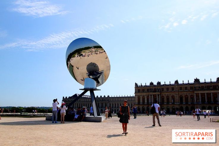 Sky Mirror d'Anish Kapoor au Château de Versailles