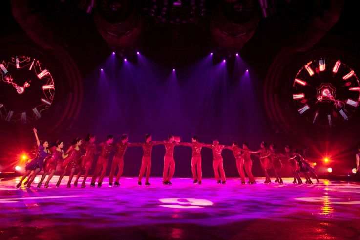 Roue SPEED©Morris Mac Matzen, Holiday on Ice 2012