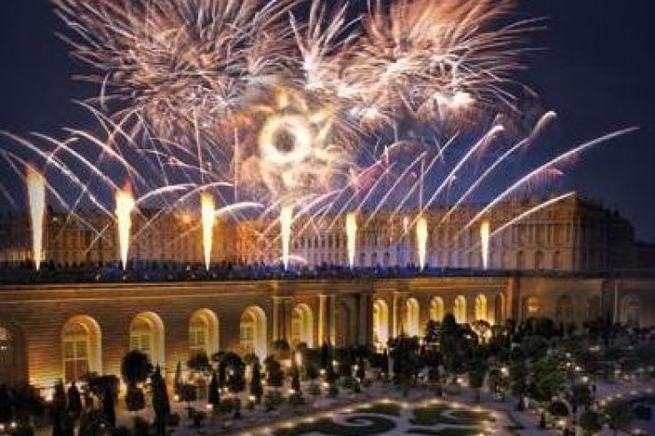 Le Roi de feu, le spectacle pyrotechnique dans les jardins du Château de Versailles