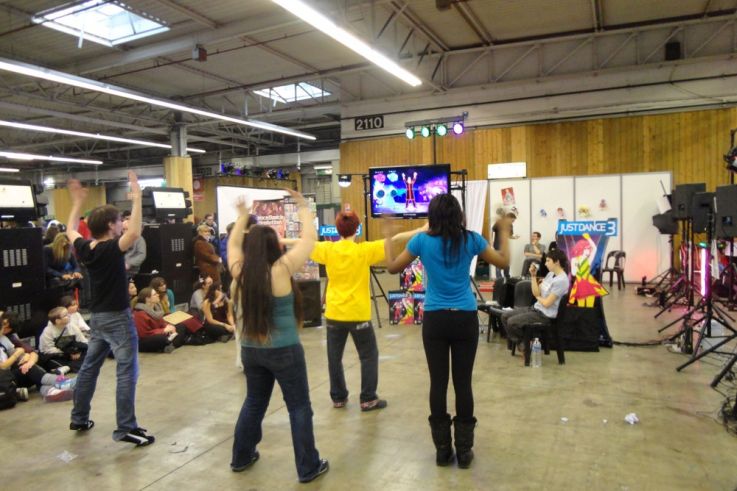 Paris Manga & Sci-Fi Show 2012, Just Dance