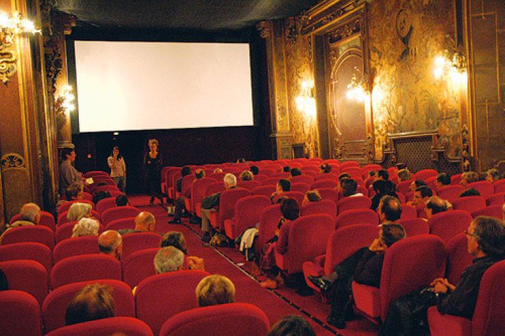 Cinéma la Pagode : vente aux enchères mobilier et matériel de projection