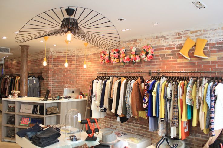 Juliana Rose ouvre pour l'Euro 2016 et soutient la France 