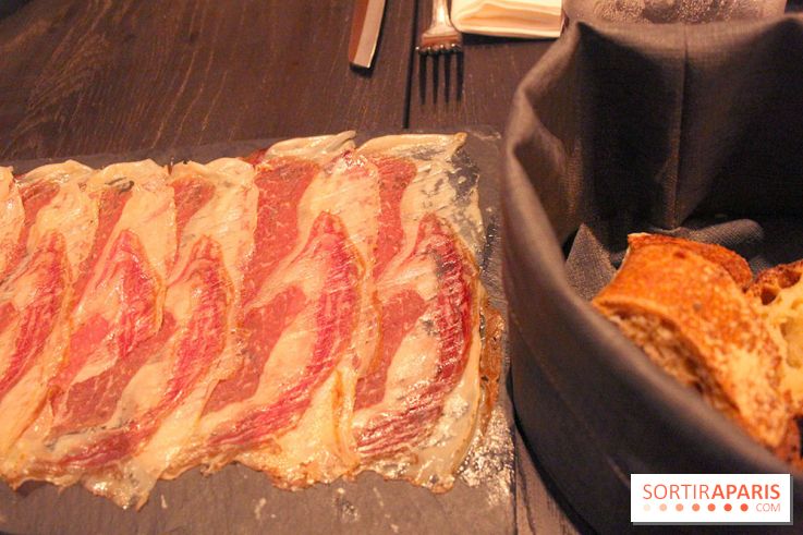 Les Oreilles et la Queue