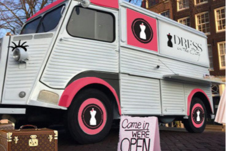 DRESS in the City lance son fashion truck suivi d'un vide-dressing