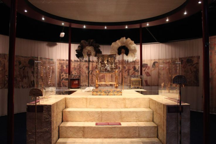 Trône de Toutankhamon
