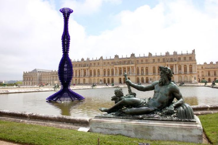 Blue Champagne, Joana Vasconcelos | photo © Sortiraparis.com