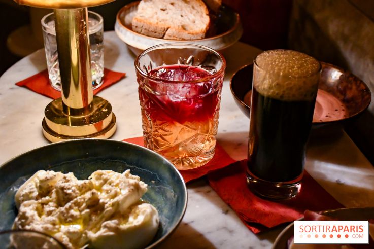 Prescription Cocktail Club : des créations pointues dans bar mystique et théâtral à Paris