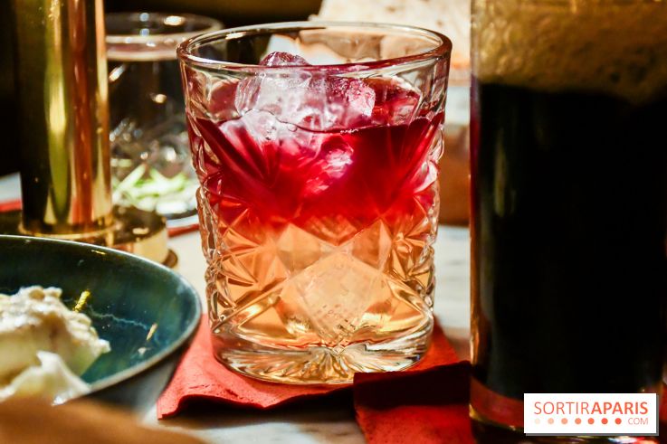 Prescription Cocktail Club : des créations pointues dans bar mystique et théâtral à Paris