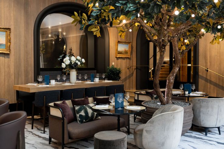 Vinyl Club, des soirées DJ à l'esprit vintage dans un hôtel parisien