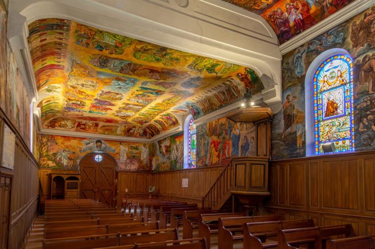 En Seine-et-Marne, cette étonnante église est surnommée la Sixtine de Lesches