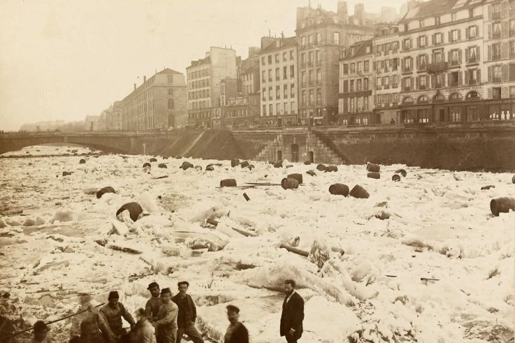 Paris : redécouvrez en images la dernière fois où la Seine a gelé