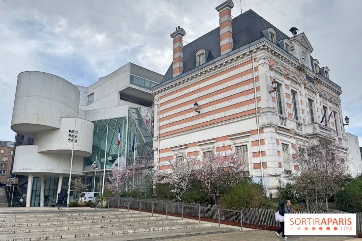 Cette mairie "hybride" proche de Paris est l'une des rares à avoir une architecture brutaliste