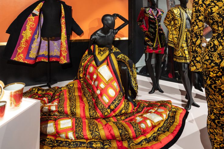 Gianni Versace : l’exposition rétrospective évènement du couturier italien au Musée Maillol cet été 2026