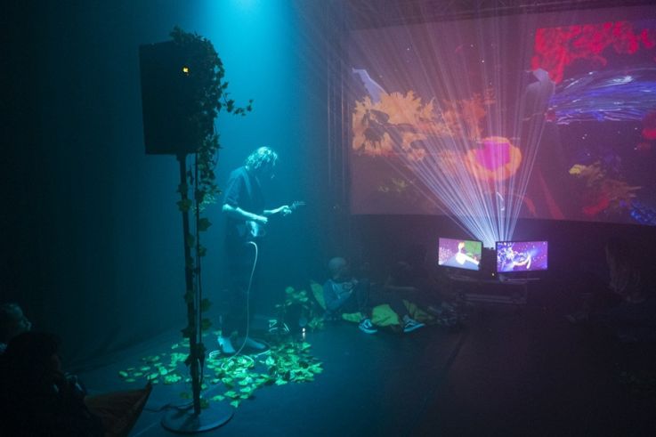 Nuit Blanche 2026 : Playtest d'un jeu vidéo narratif et impro musicale en live au Centre Culturel de Serbie