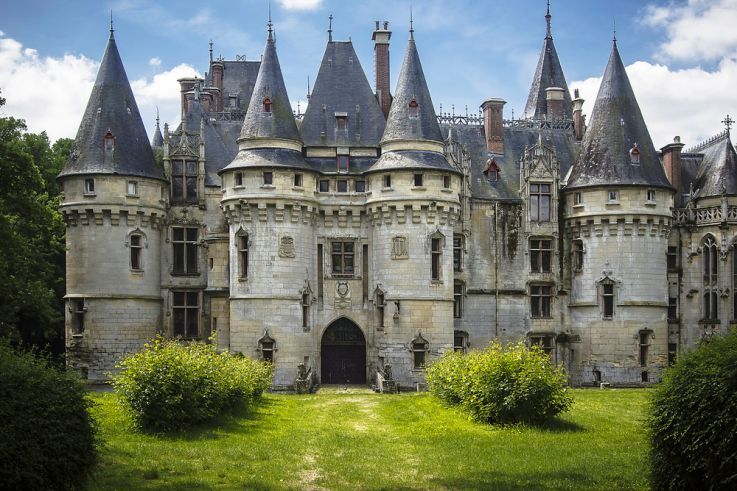 Ce château de la Renaissance à l'architecture remarquable a failli disparaitre !