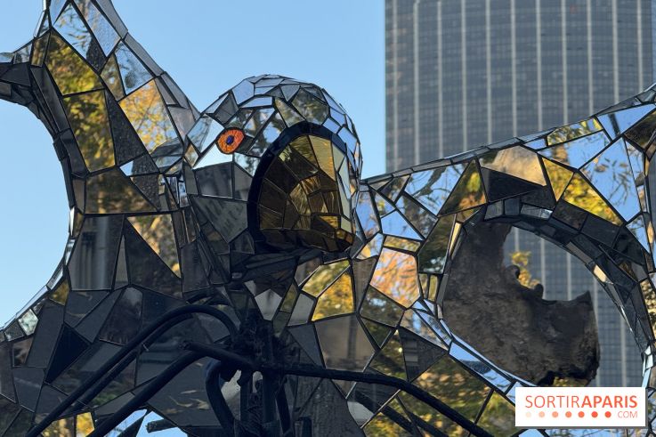 Au cimetière de Montparnasse, ces deux tombes ont été réalisées par Niki de Saint Phalle