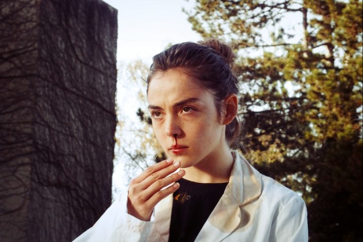 Grave : Et l'agneau devint le loup